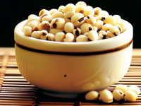 草药本草清单，薏苡仁的药用价值与应用